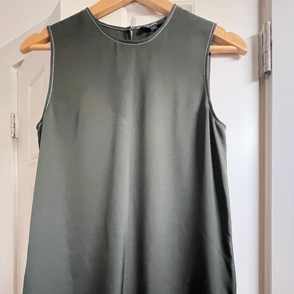 Theory Olive Silk Sleeveless Blouse Size P